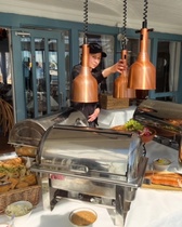 Uudet yrittäjät avaavat kesäravintola Elban ensimmäistä kertaa 1.5.2024.